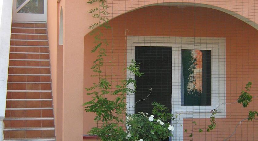 Apartments Matic Омишаль Номер фото